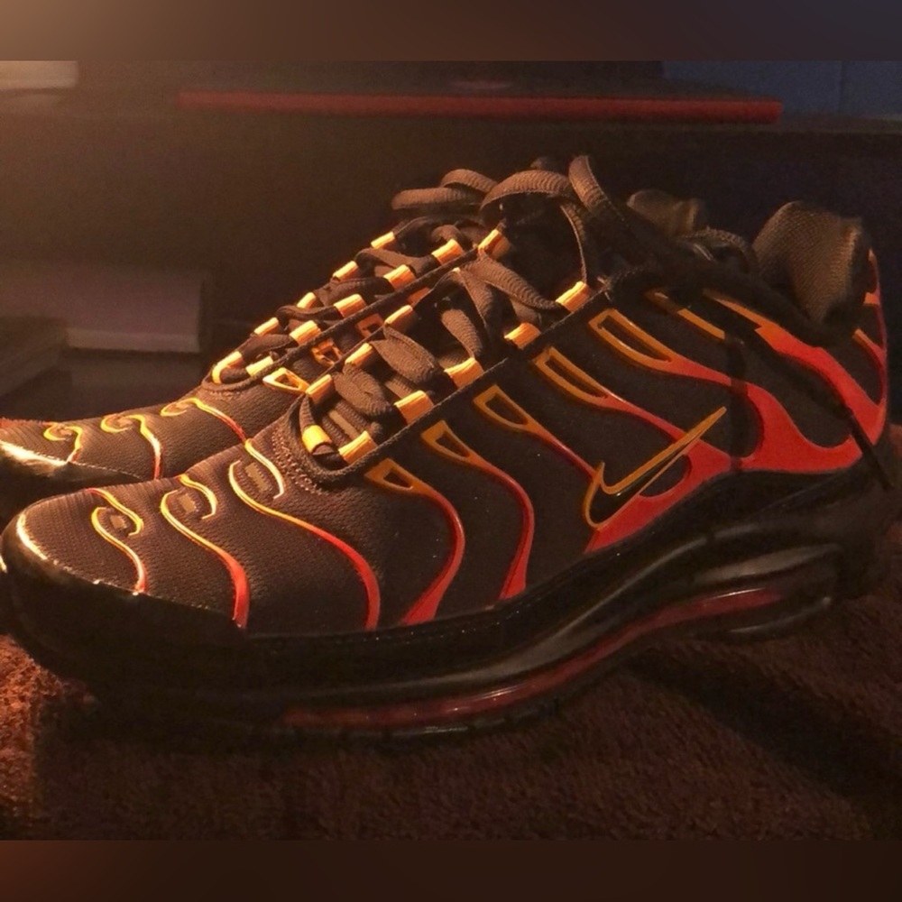 Nike Air Max 97 Plus, like-new, only worn handful of times (grew out of them)